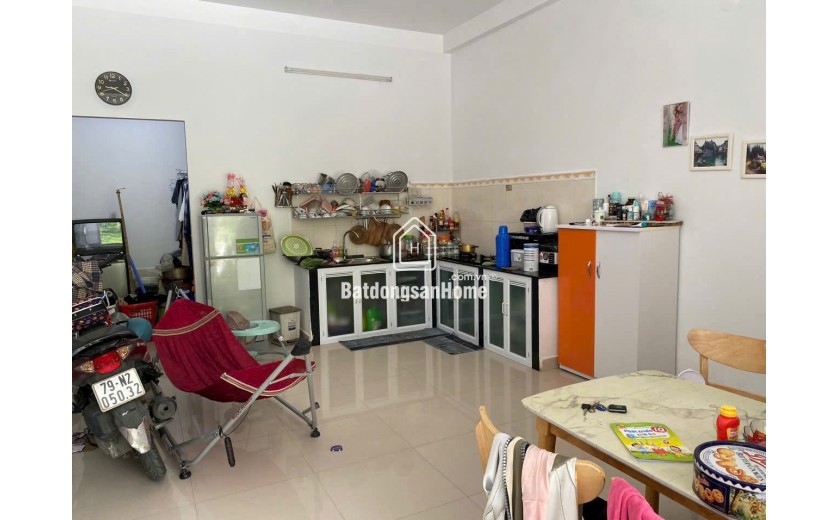 Nhà mặt tiền đường Triệu Quang Phục (Vĩnh Hoà cũ) - phường Bắc Nha Trang